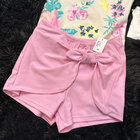 💜🌟 Jessica Simpson: Little Girls 2T One-Piece Swimsuit & Swim Shorts Set 💜🌟 - Picture 3 of 10